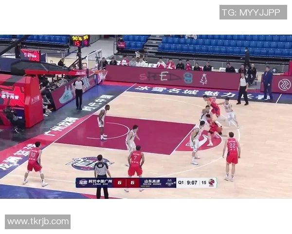 CBA第八轮精彩回放广东队与广州队的激烈对决全景回顾