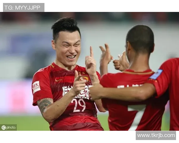 中超激战山东鲁能对决广州恒大精彩直播全程回顾与分析 中超激战山东鲁能对决广州恒大精彩直播全程回顾与分析